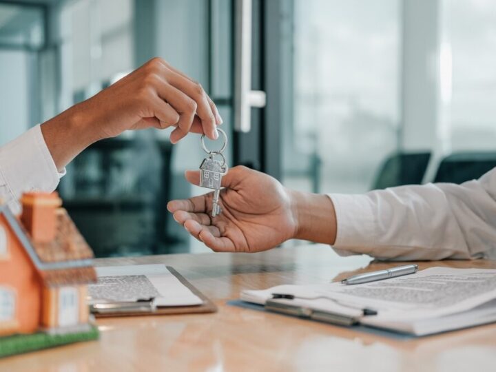 Pierwsze klucze do mieszkań w Sosnowcu wręczone przez SIM Zagłębie