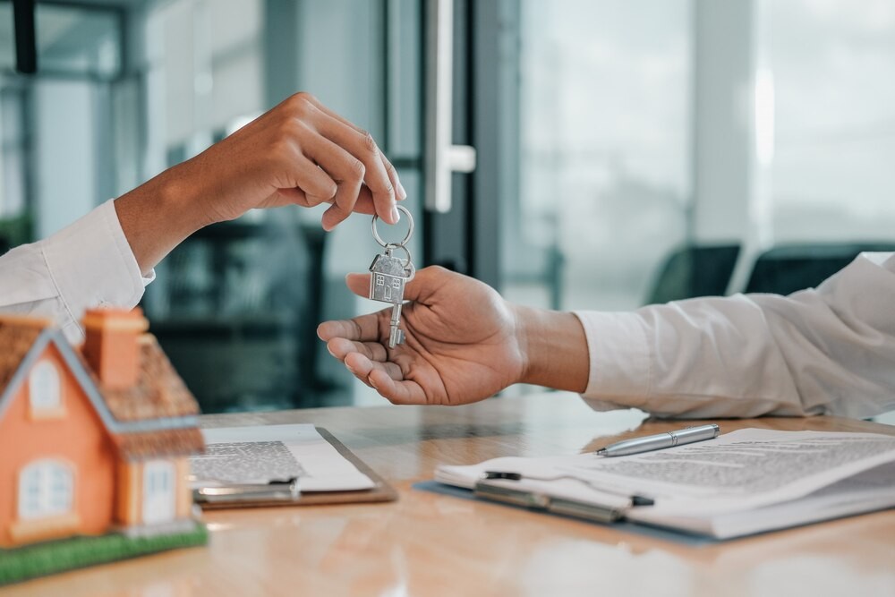 Pierwsze klucze do mieszkań w Sosnowcu wręczone przez SIM Zagłębie