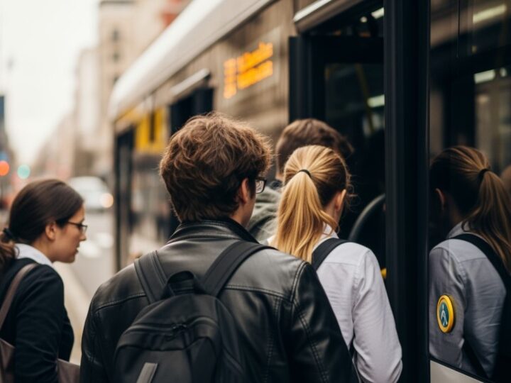 Przywrócenie przystanków w Katowicach i zmiany w trasach komunikacyjnych