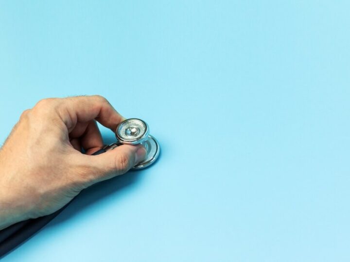 Nowoczesne wsparcie dla seniorów w Siewierzu: bezpieczeństwo na wyciągnięcie ręki