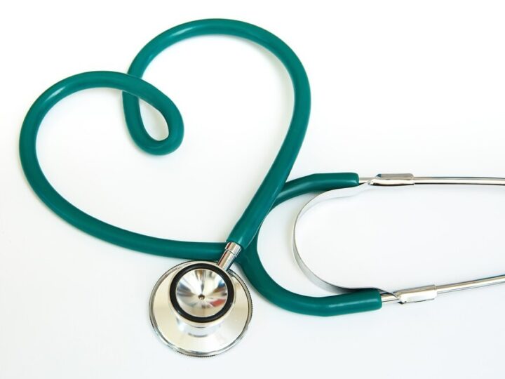 Jak profilaktyka onkologiczna może ocalić życie: Spotkanie z Justyną Dec