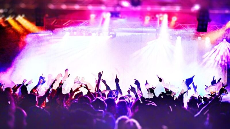 Otwórz drzwi do światowej kariery dla swojego zespołu!