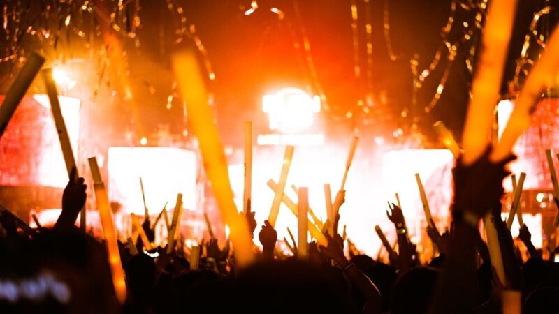 Muzyczne emocje w Będzinie: IV Festiwal Orkiestr Dętych przyciągnął tłumy