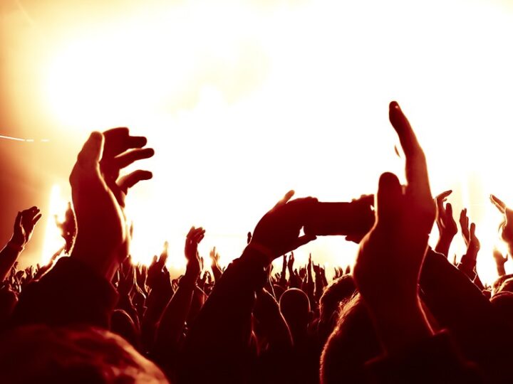 Czeladzki wyKOP’ener: Muzyczne szaleństwo przyciągnęło 300 fanów!